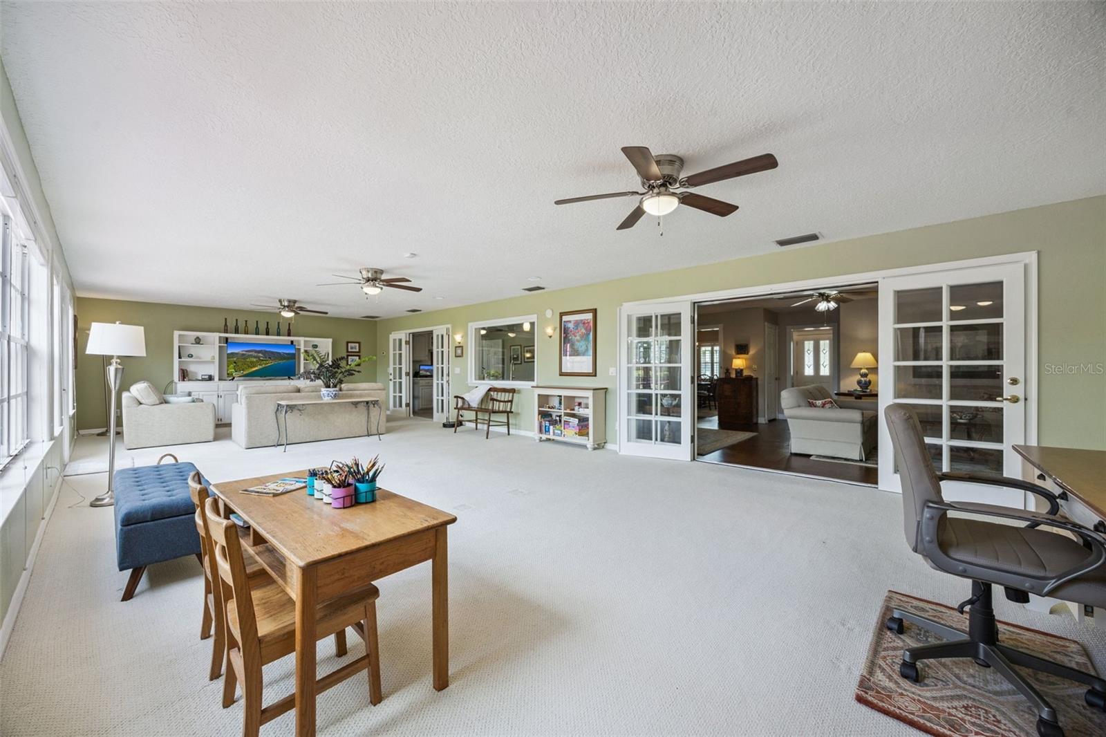 312 Oak Hill Dr Property Photo 42