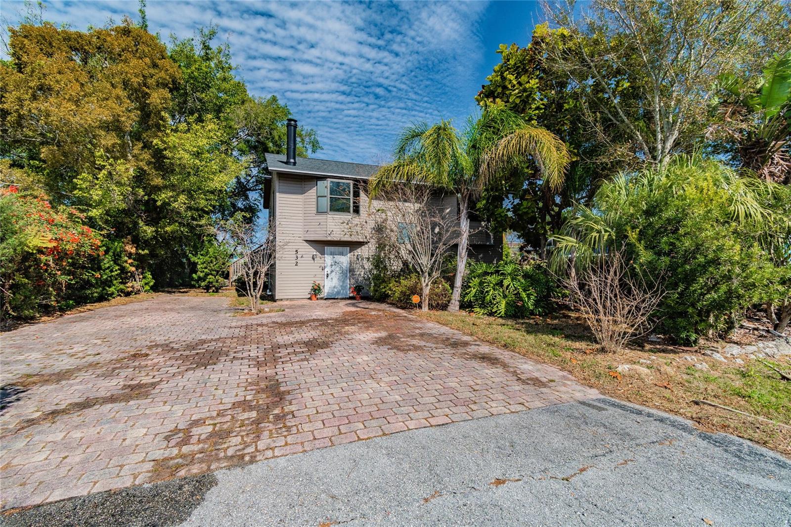 532 45th Street Ct W Property Photo 2