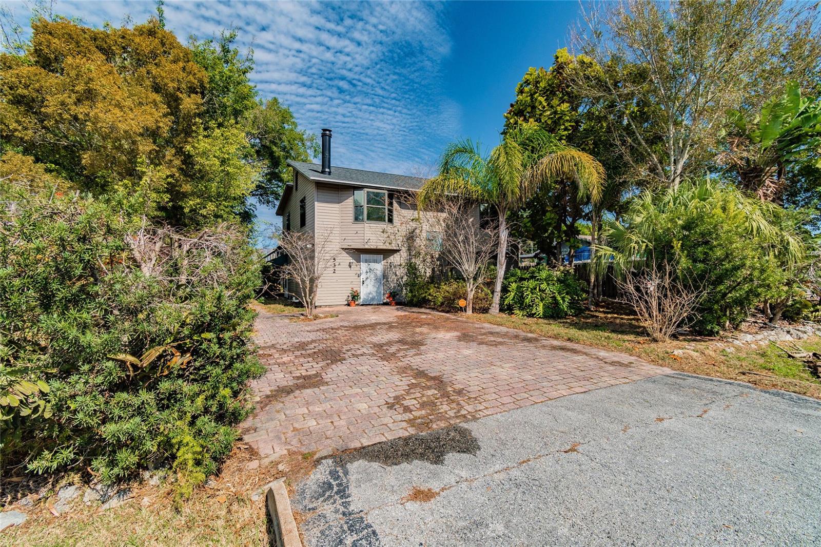 532 45th Street Ct W Property Photo 3
