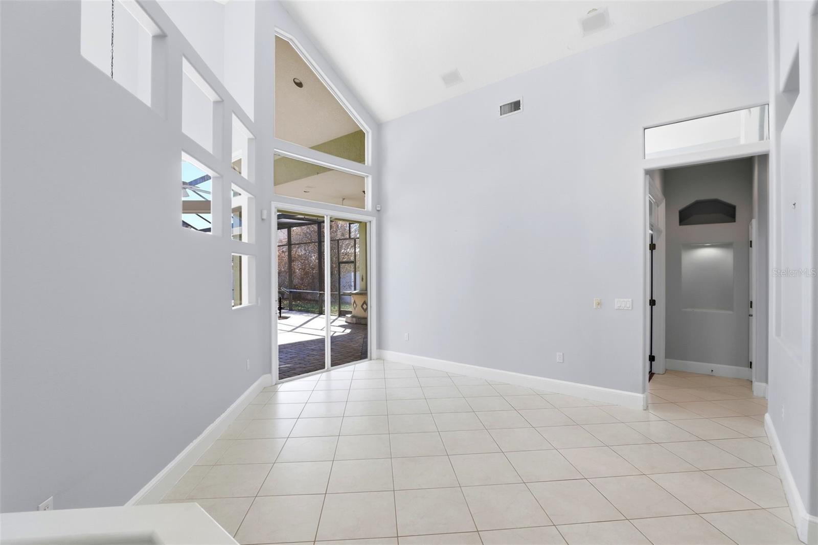 8034 Landgrove Ct Property Photo 8
