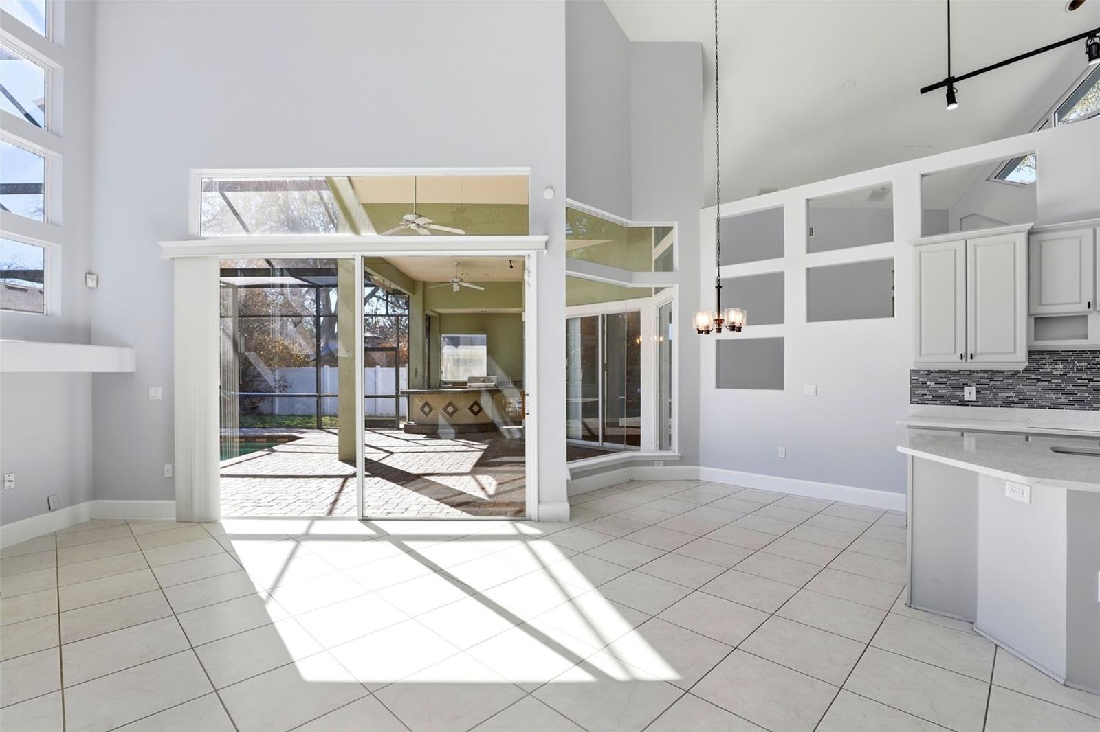 8034 Landgrove Ct Property Photo 18