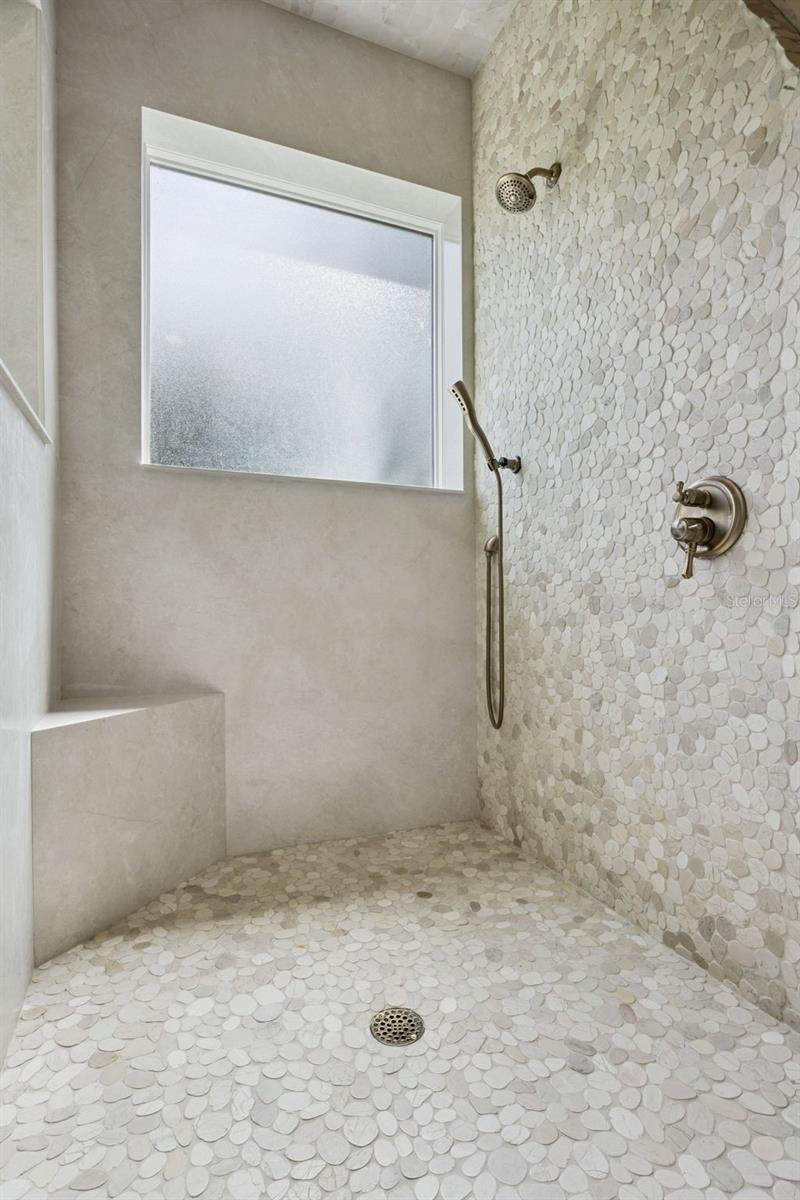 1006 Panther St Property Photo 20