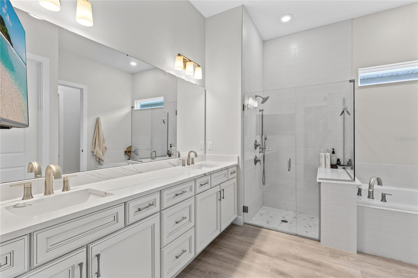 2722 River Creek Ln Property Photo 25