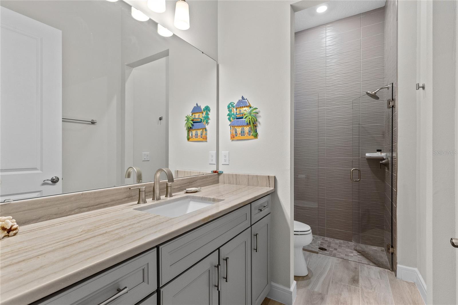 2722 River Creek Ln Property Photo 38