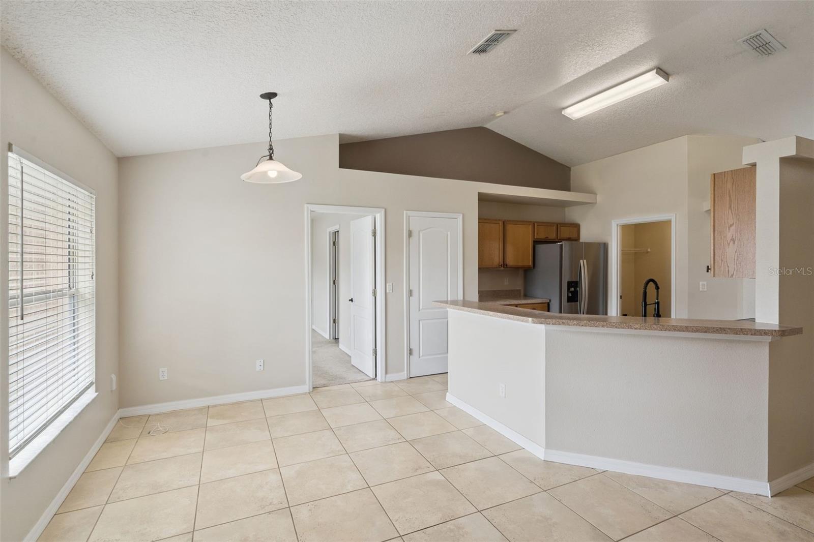 11434 Patrico Loop Property Photo 4