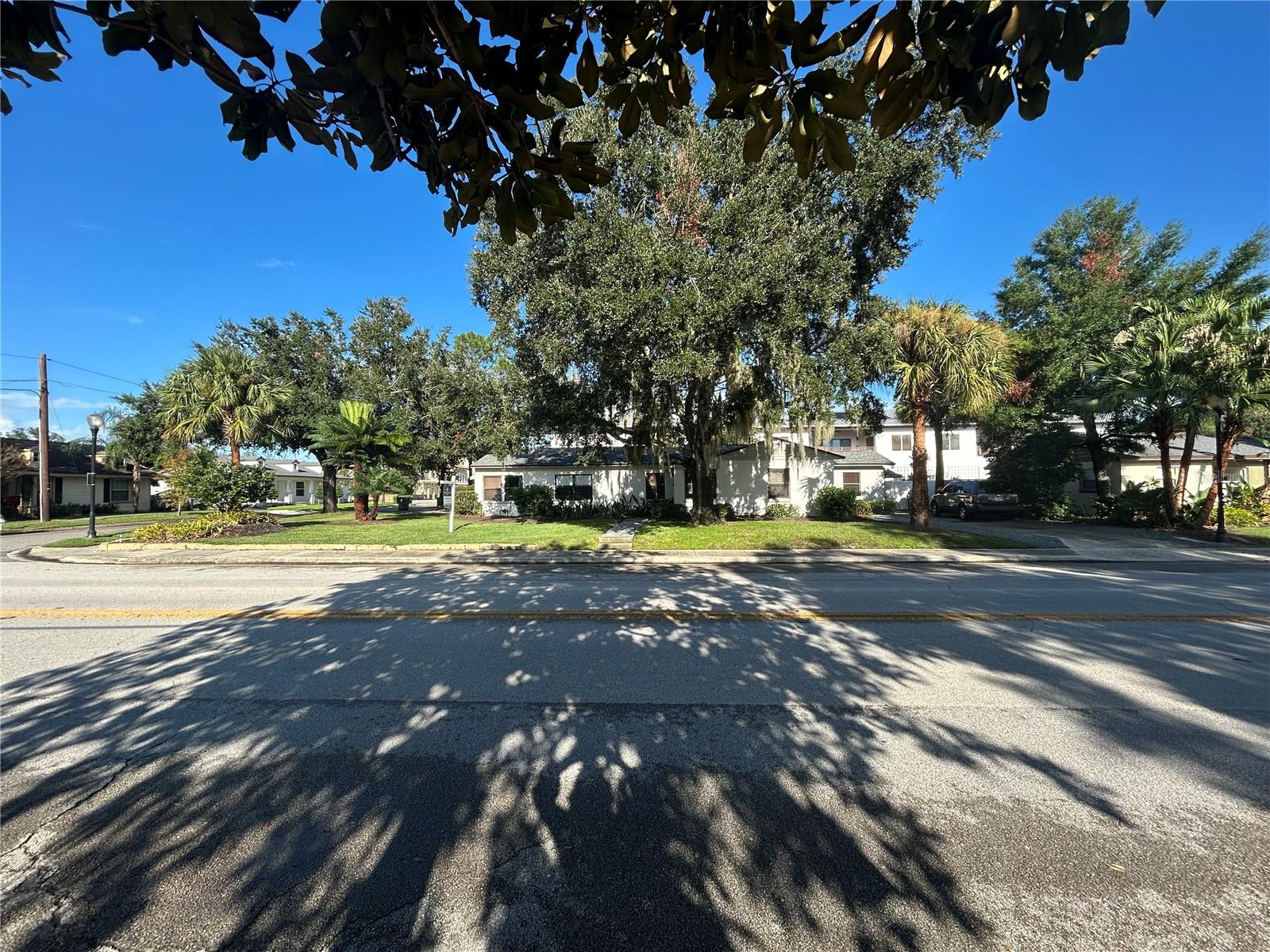 540 N Pennsylvania Ave Property Photo 1
