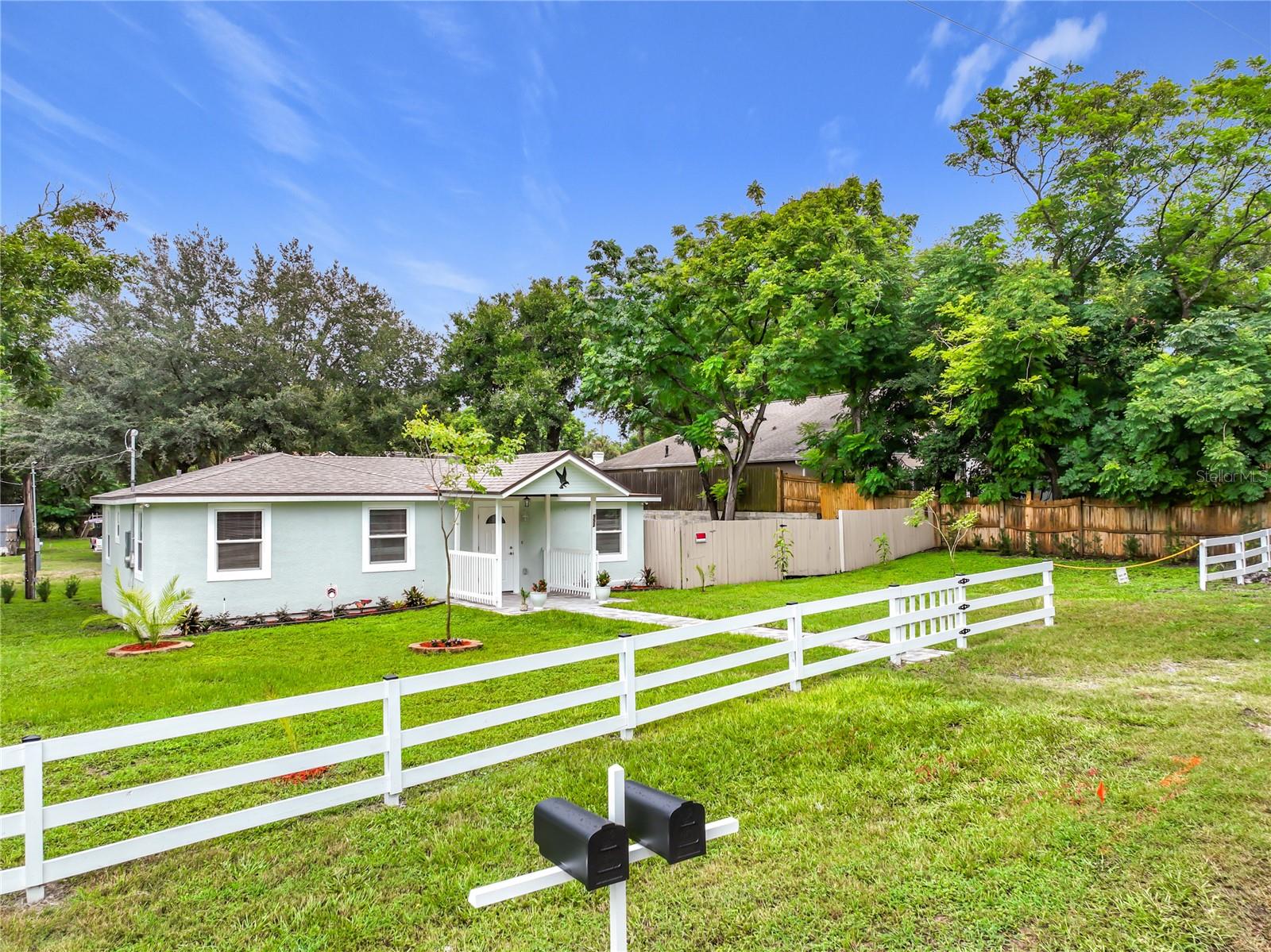 552 B C Terry Rd Property Photo 3