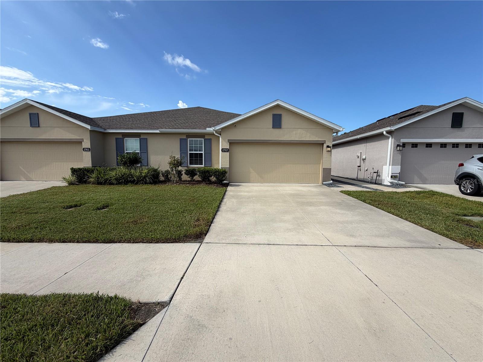 17917 Turning Leaf Cir Property Photo 1