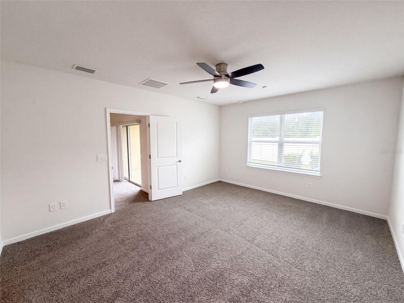 17917 Turning Leaf Cir Property Photo 16