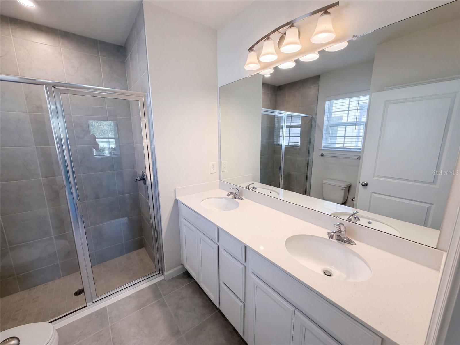 17917 Turning Leaf Cir Property Photo 17