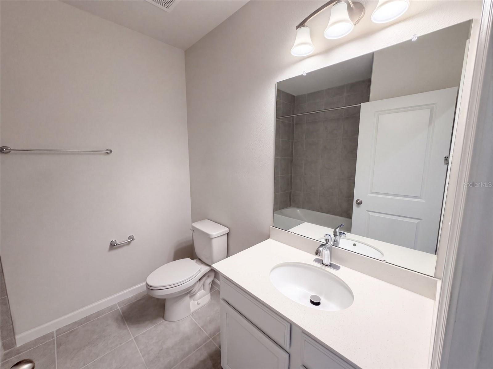 17917 Turning Leaf Cir Property Photo 20