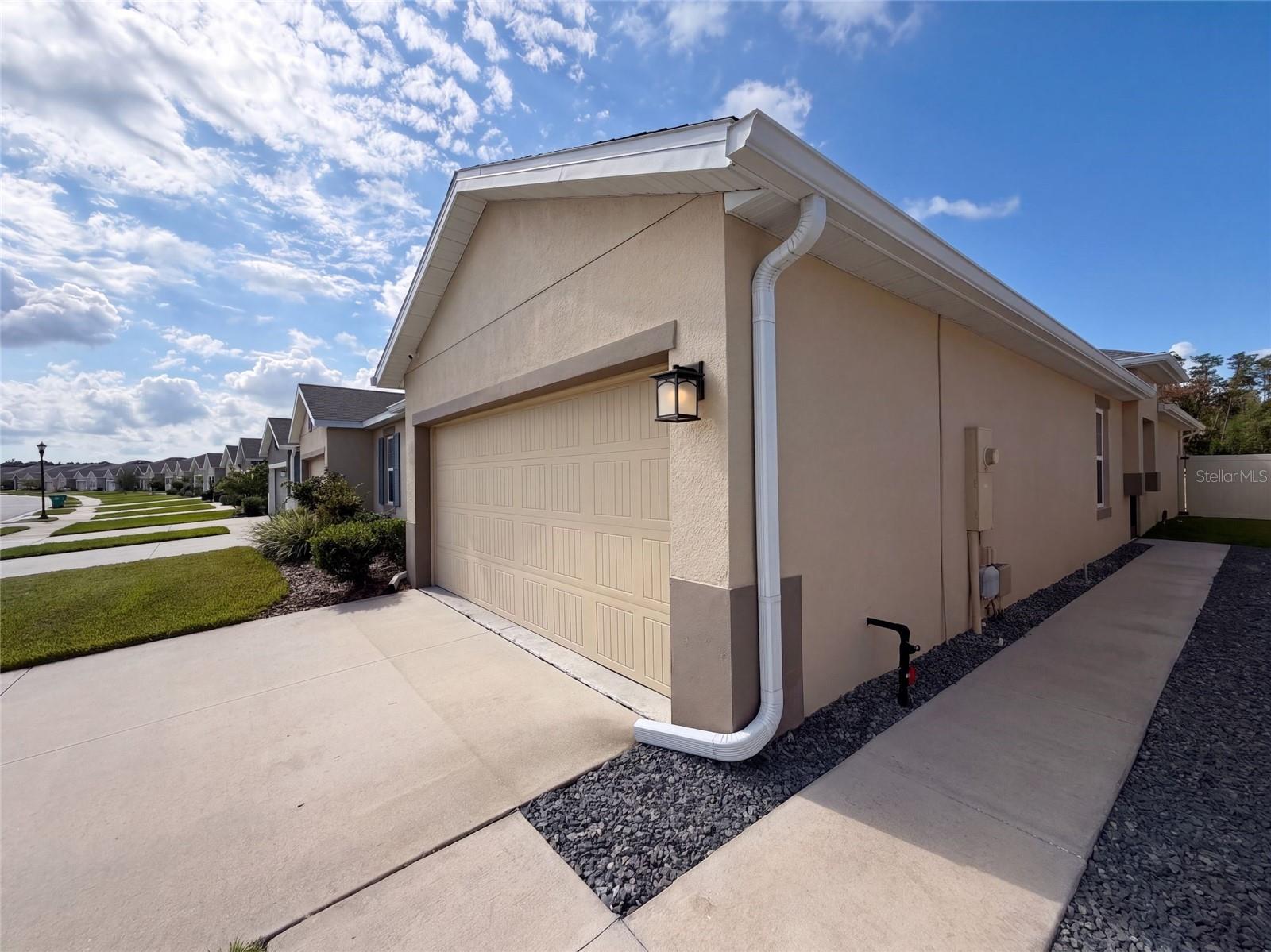 17917 Turning Leaf Cir Property Photo 25