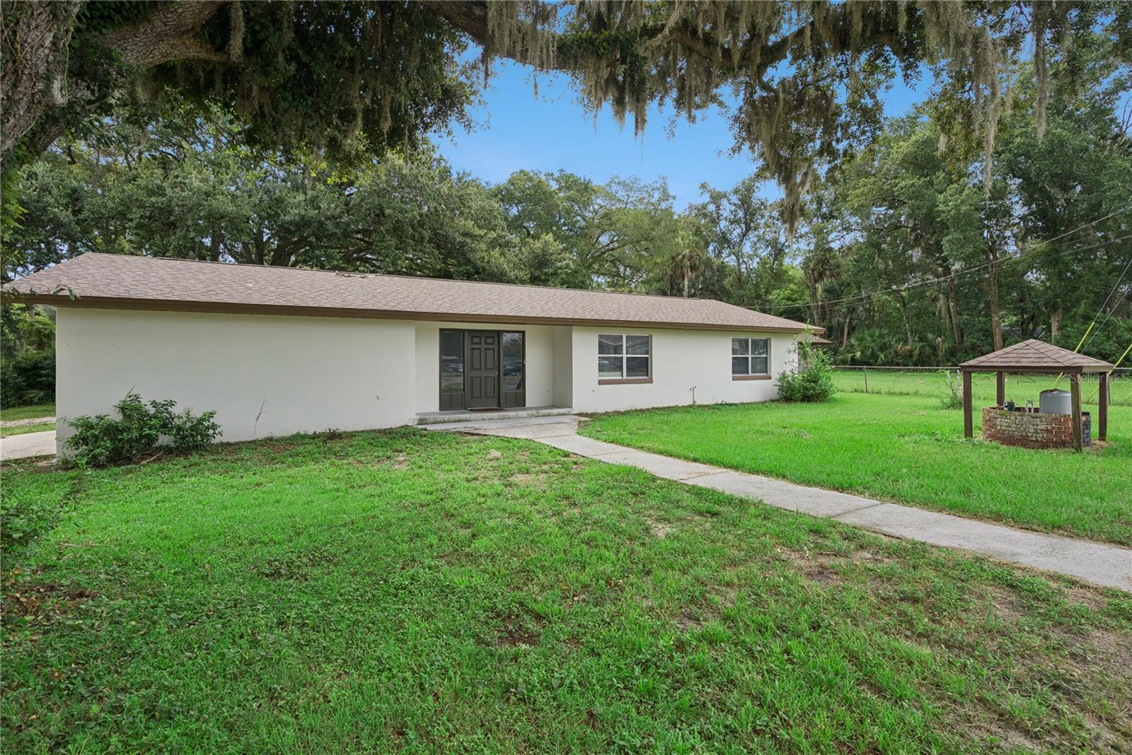 461 Vihlen Rd Property Photo 1