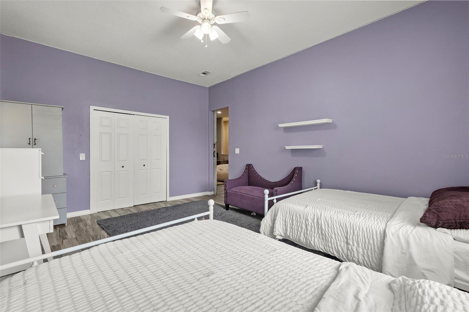 16002 Oak Spring Dr Property Photo 33