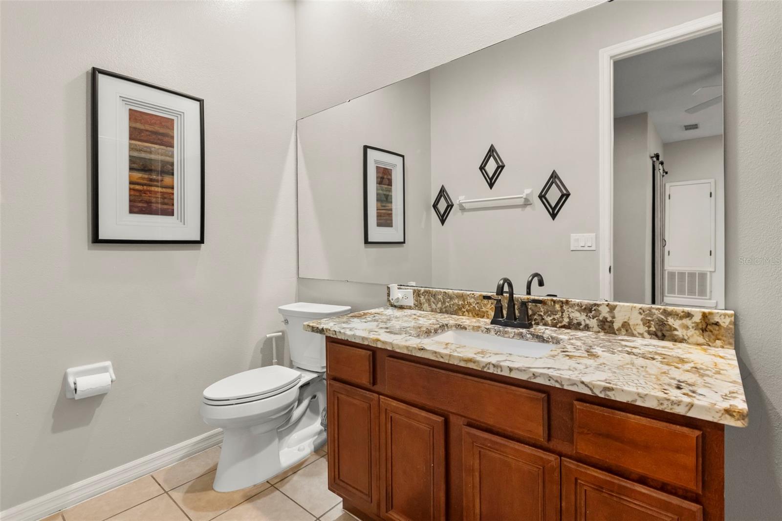 16002 Oak Spring Dr Property Photo 35