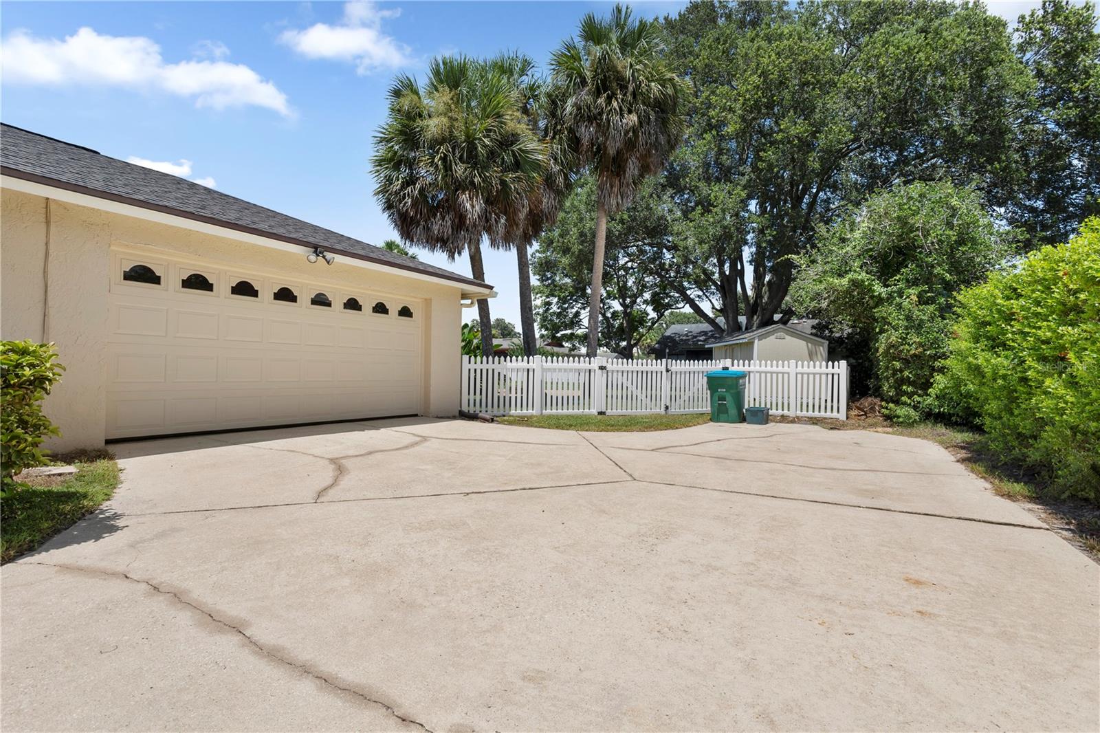 1388 Yellow Pine Ct Property Photo 5