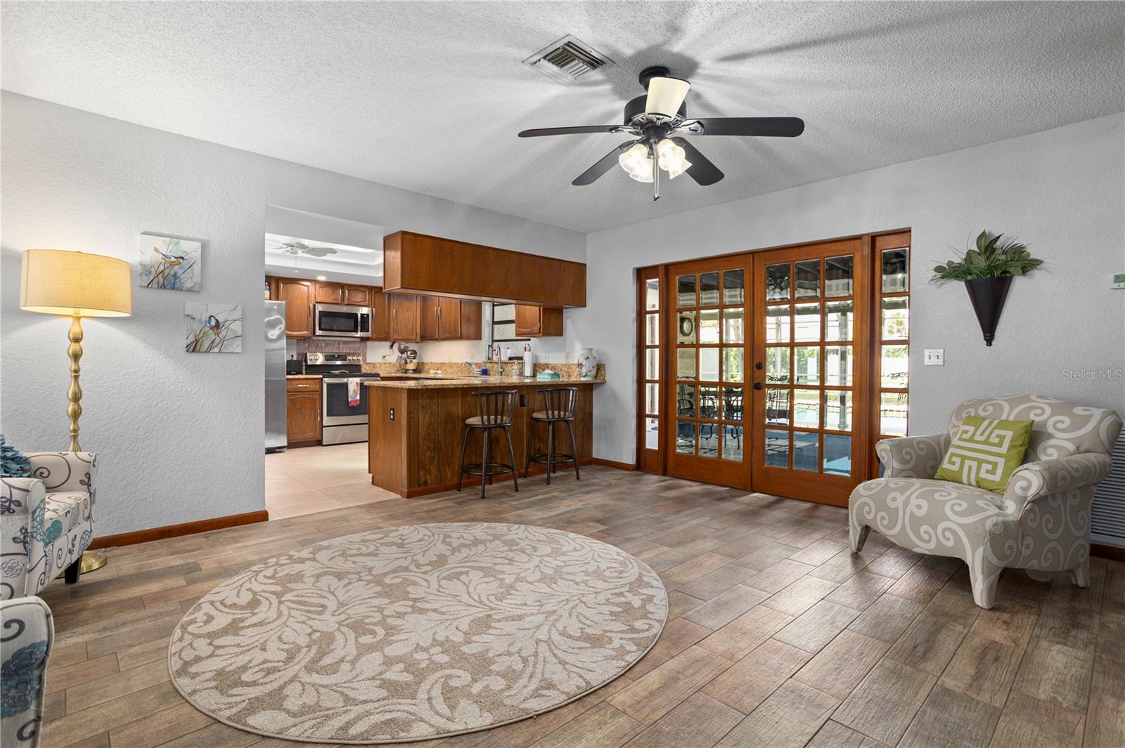 1388 Yellow Pine Ct Property Photo 9