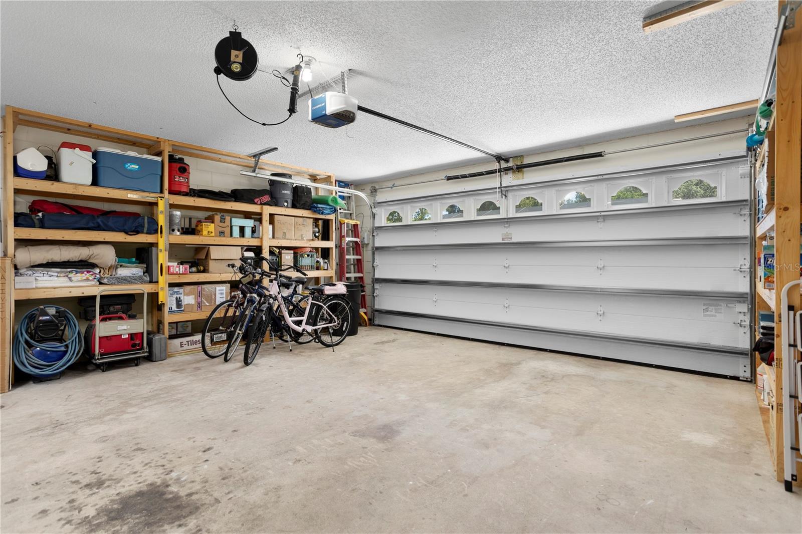 1388 Yellow Pine Ct Property Photo 32