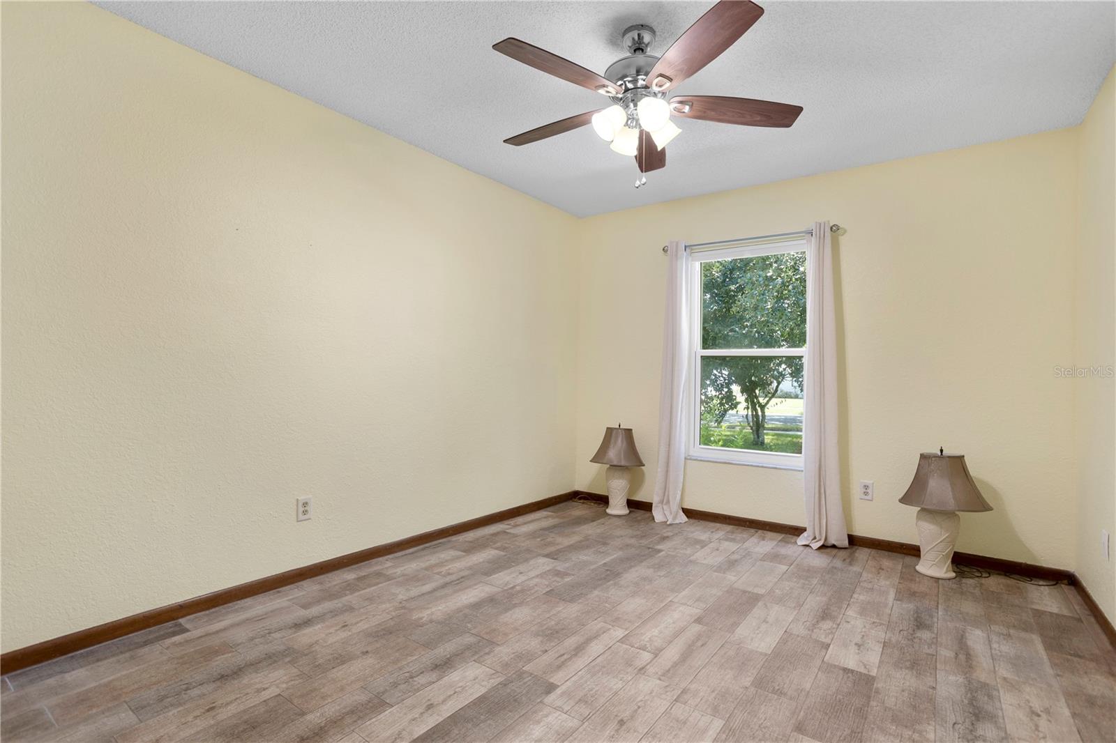 1388 Yellow Pine Ct Property Photo 38