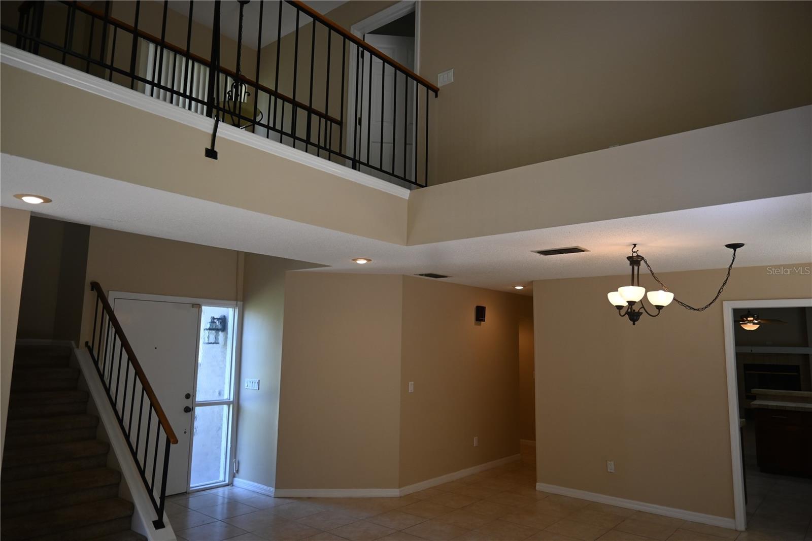 1142 Oday Dr Property Photo 3