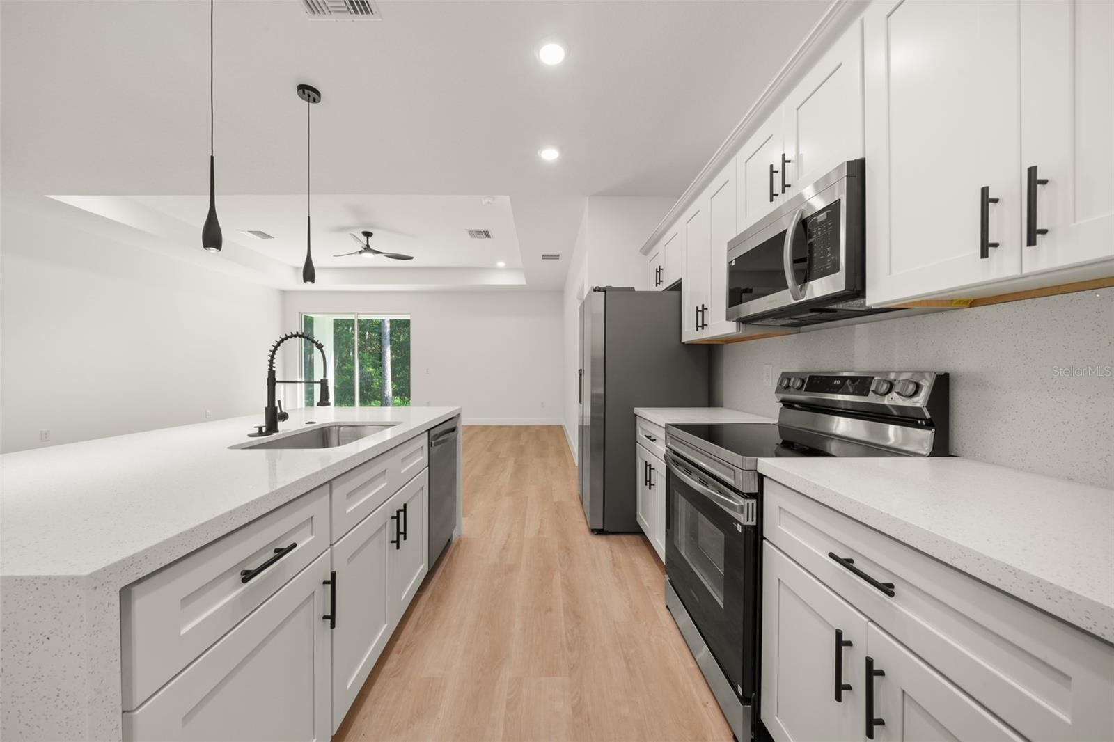 8636 Sun N Lake Blvd Property Photo 15