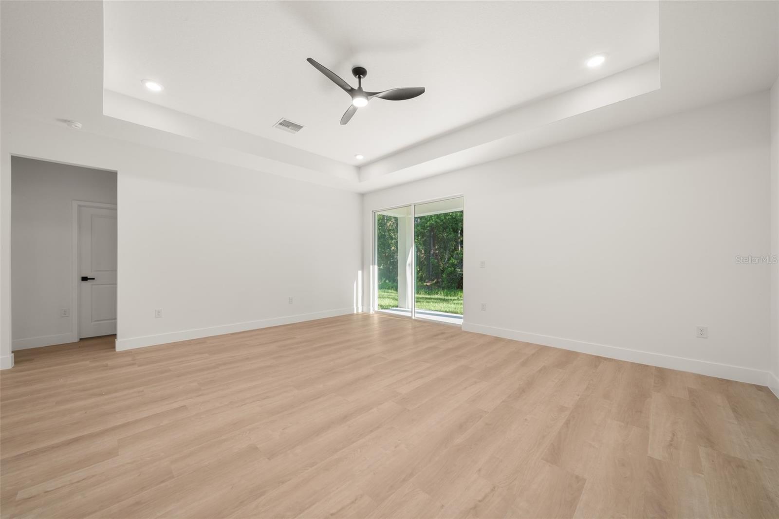 8636 Sun N Lake Blvd Property Photo 21