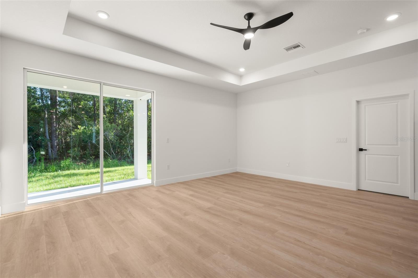 8636 Sun N Lake Blvd Property Photo 22