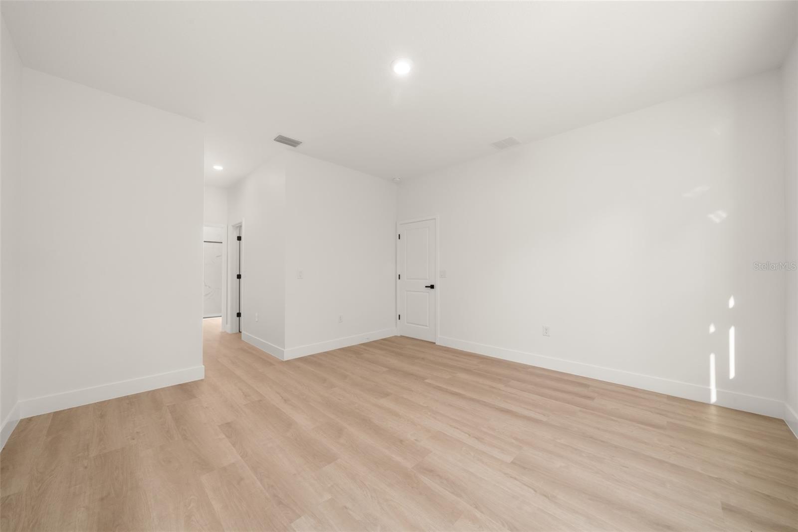 8636 Sun N Lake Blvd Property Photo 29