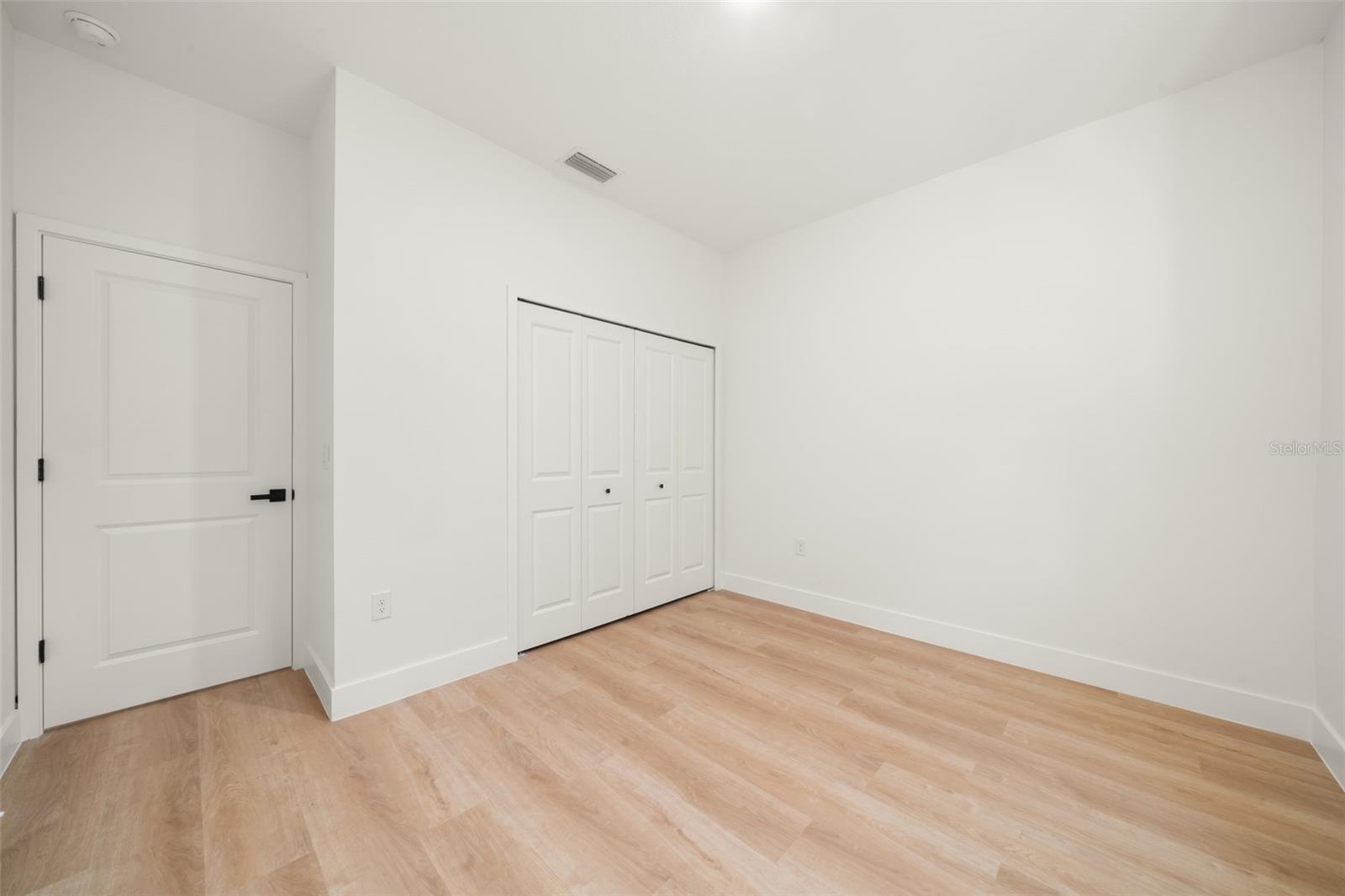 8636 Sun N Lake Blvd Property Photo 37