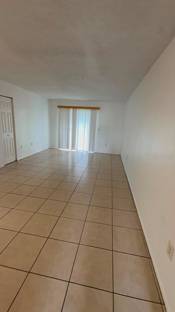 902 Lake Destiny Rd #b Property Photo 7