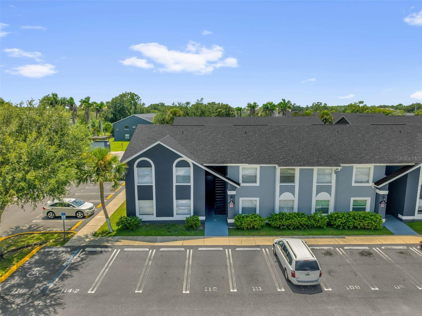 4160 Pershing Pointe Pl #4 Property Photo