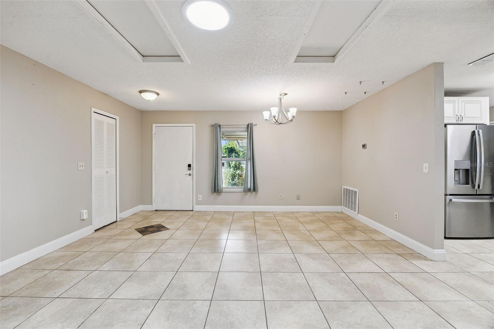 141 Fairway Ten Dr Property Photo 5