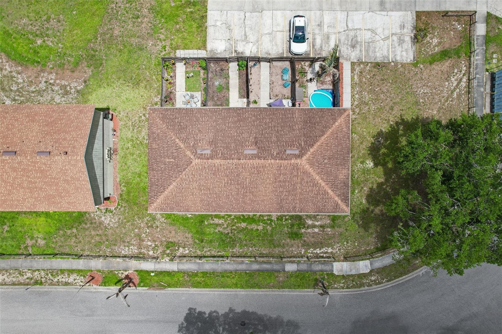 12061 Tift Cir Property Photo 17