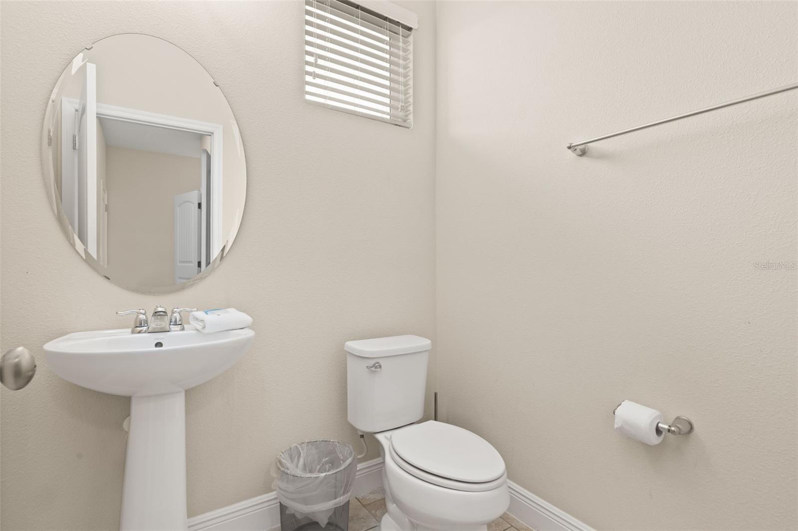 5373 Oakbourne Ave Property Photo 17