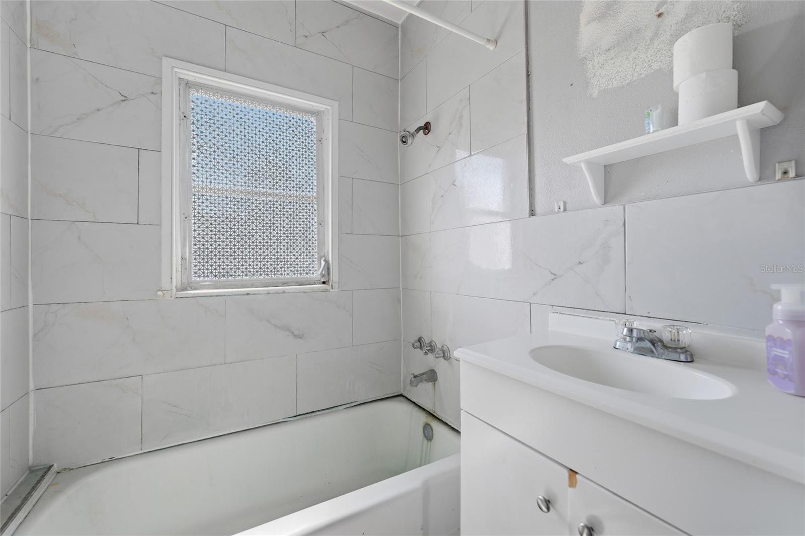 307 Lemon St Property Photo 14