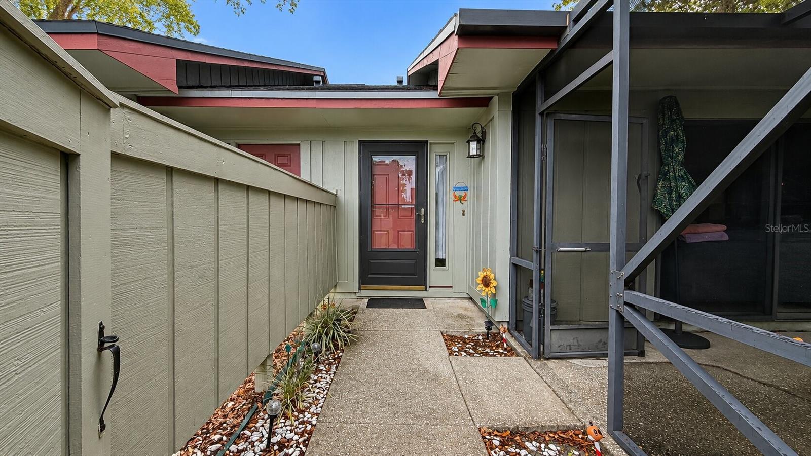 3914 NW CINNAMON TREE CIR