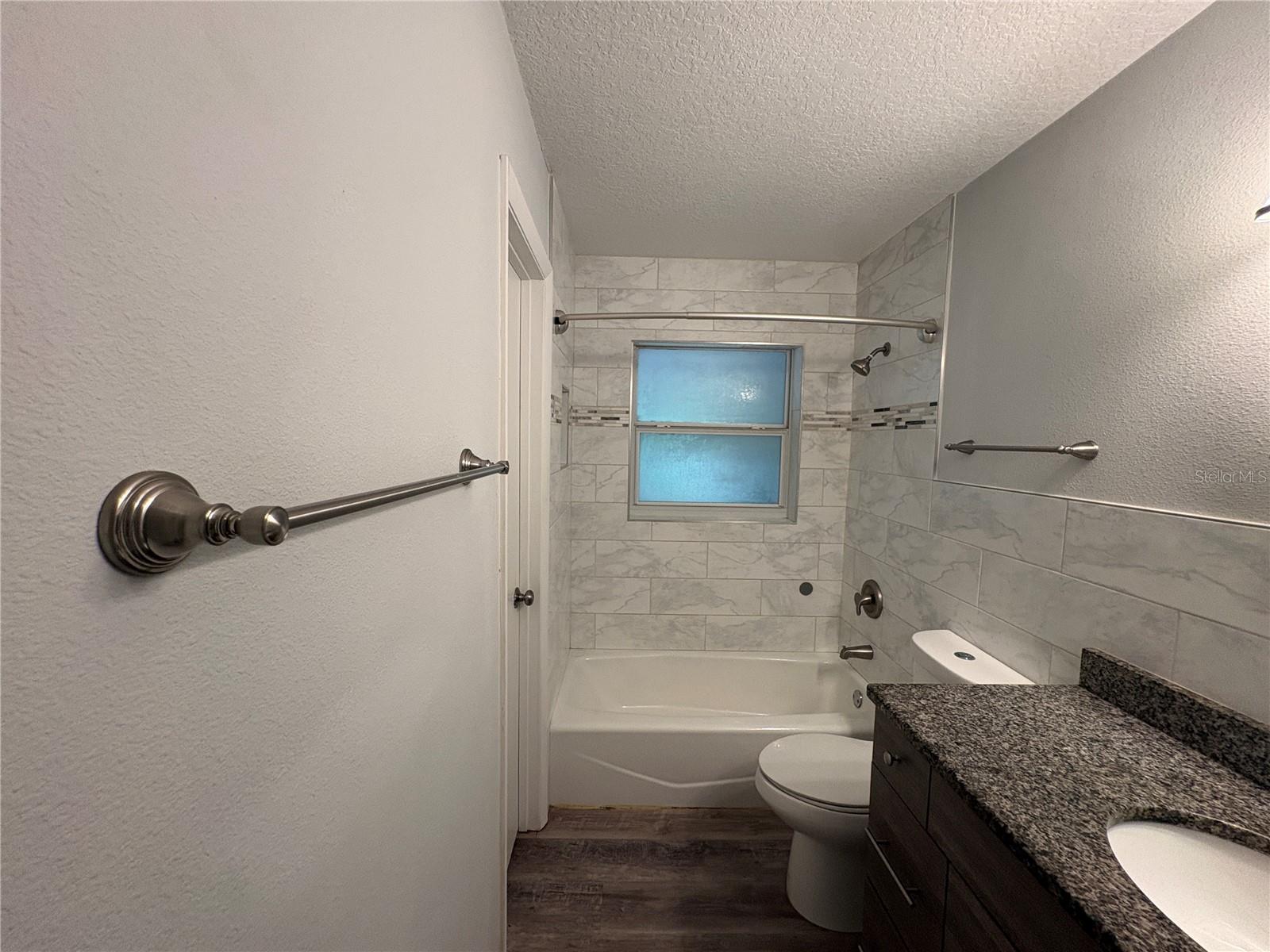 5825 Lullaby Ln Property Photo 9