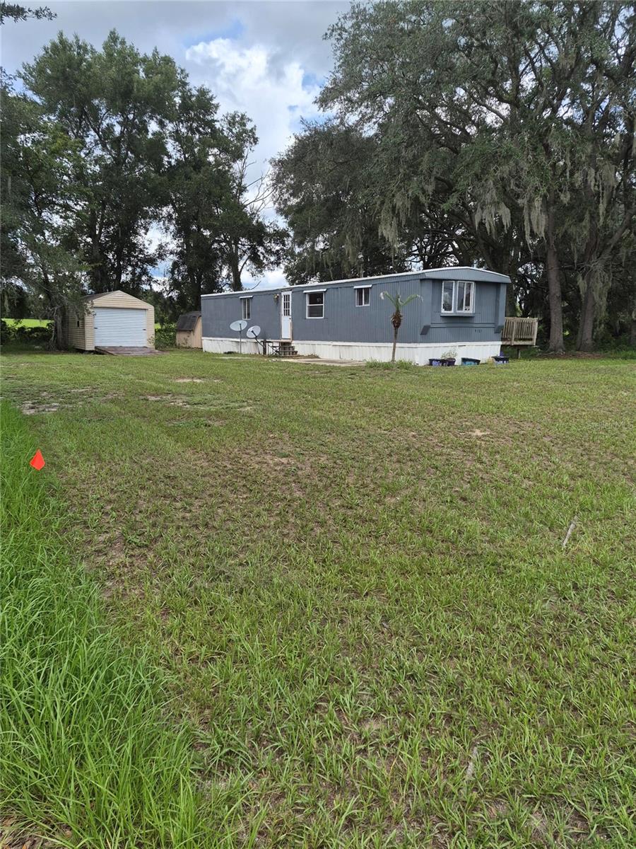 9285 Se 140th Pl Property Photo 3