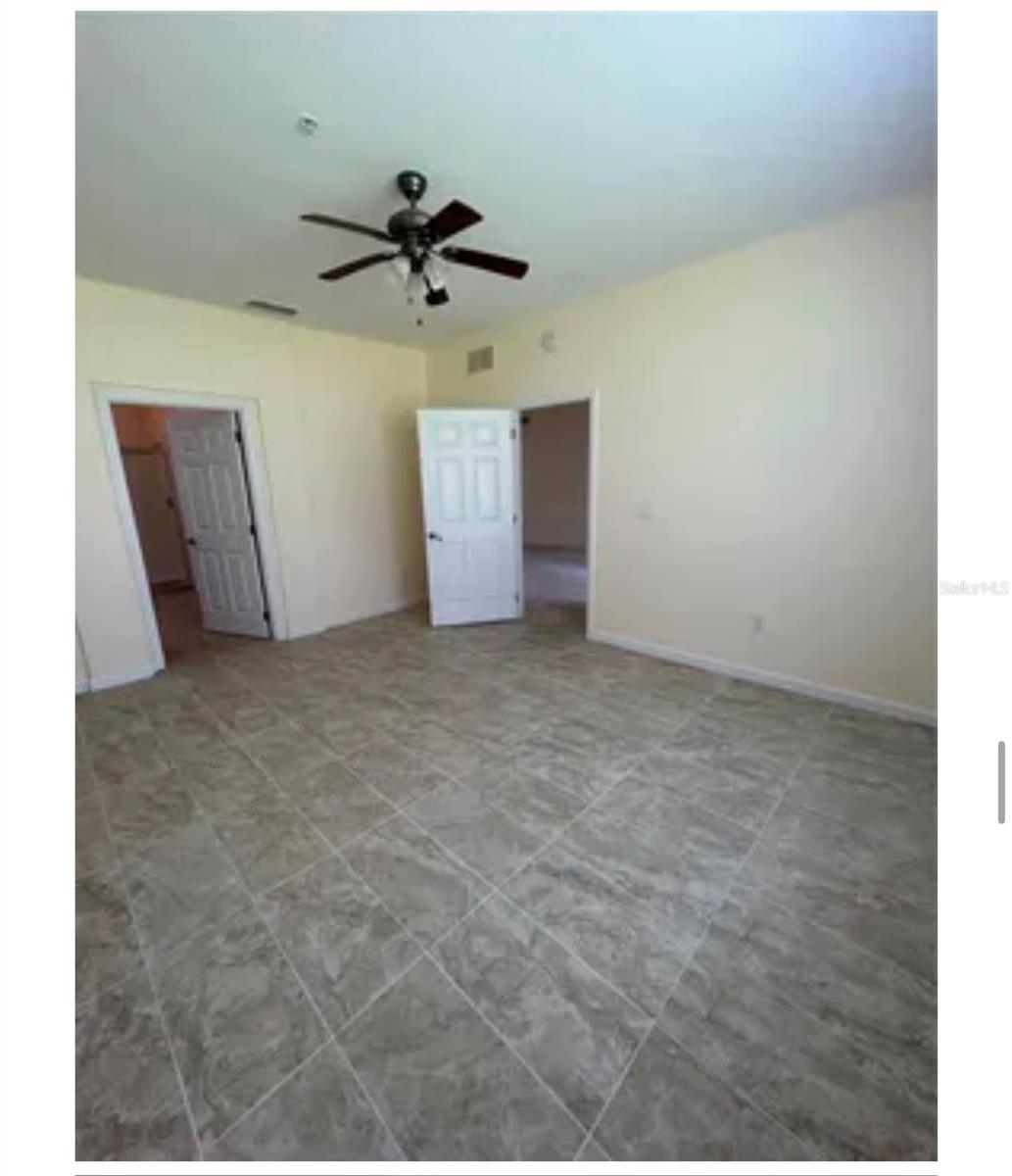 3001 Greystone Loop #102 Property Photo 2