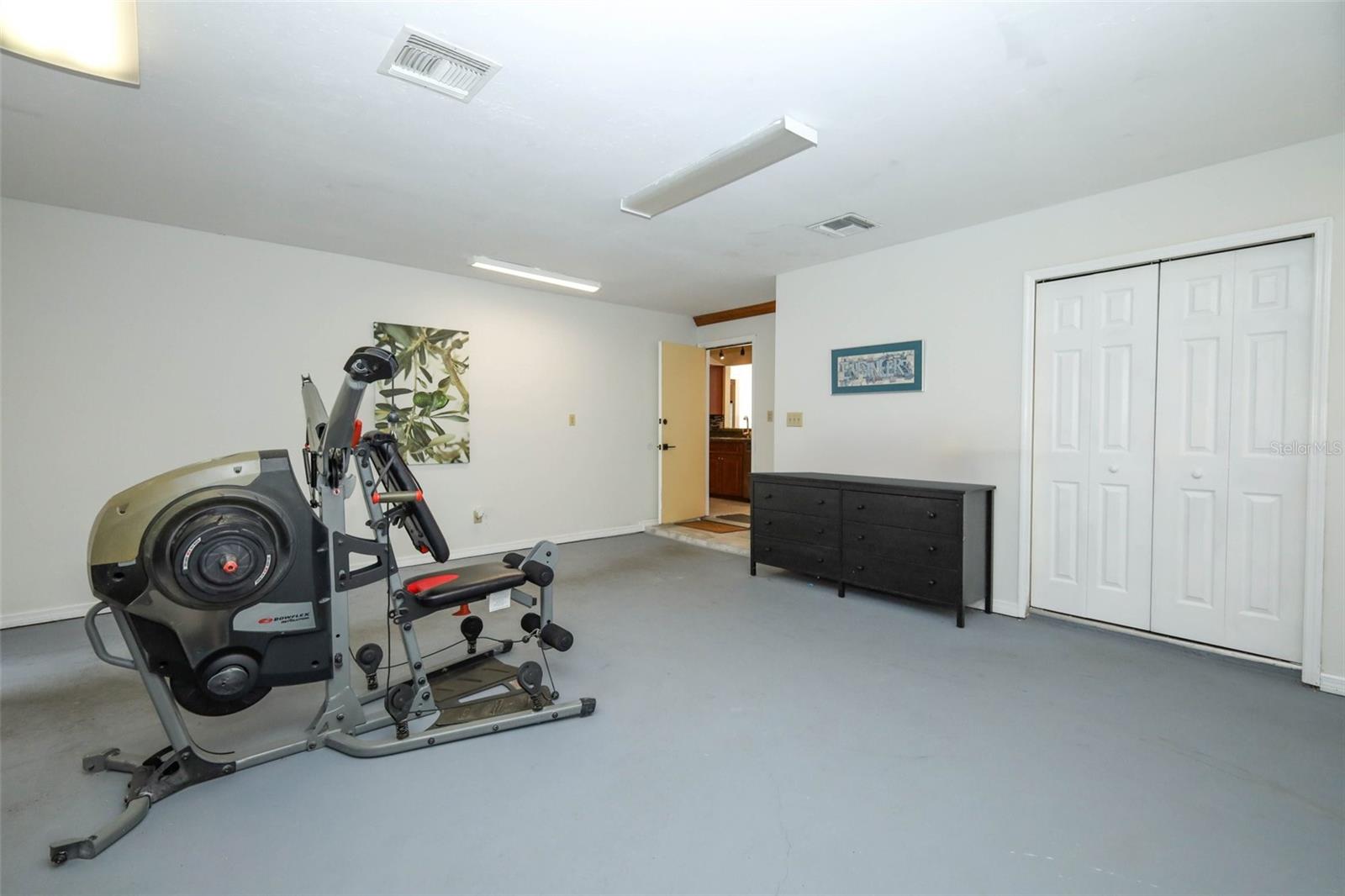 4661 N Saint Brides Cir Property Photo 28