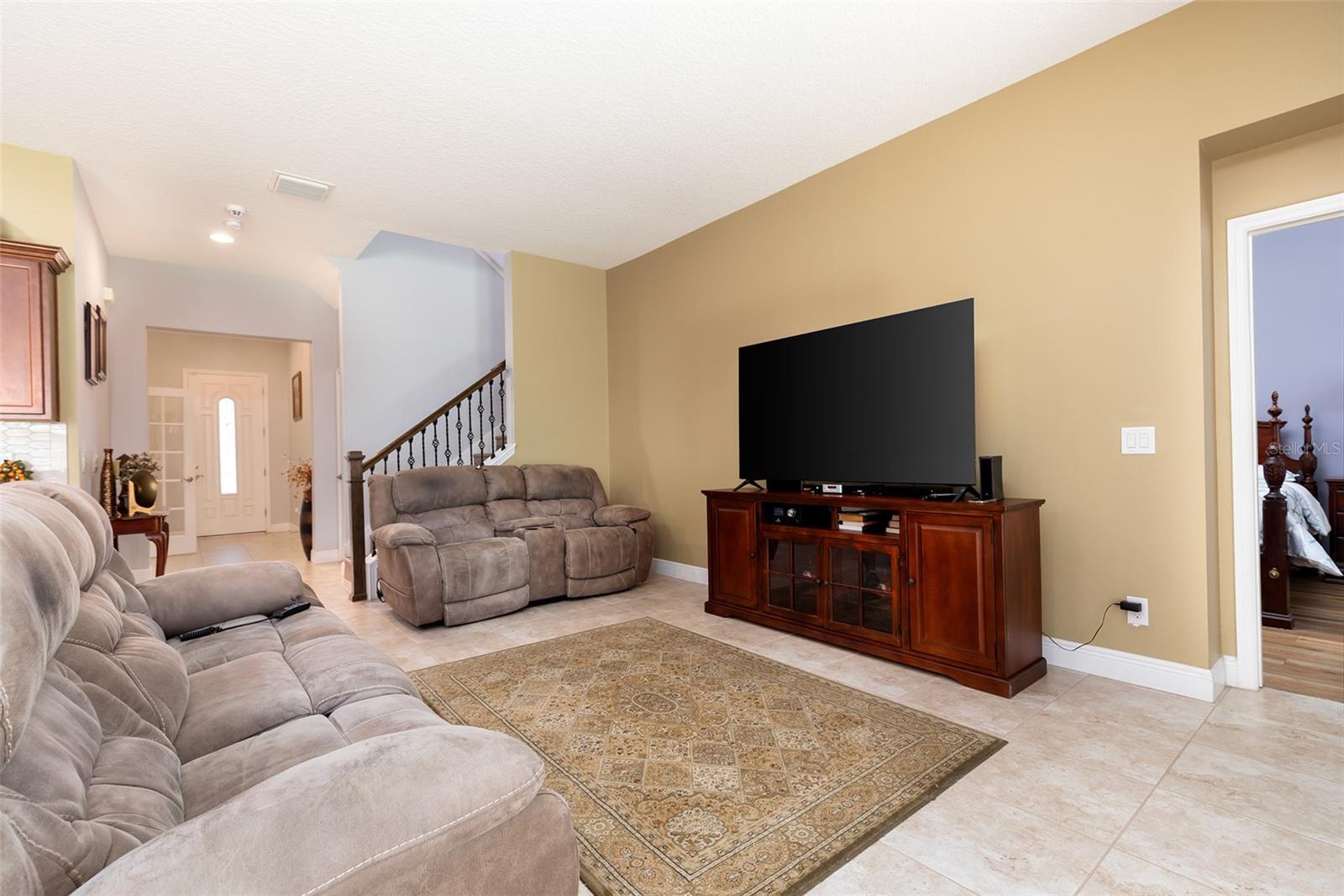 995 Karst Tree Ln Property Photo 8