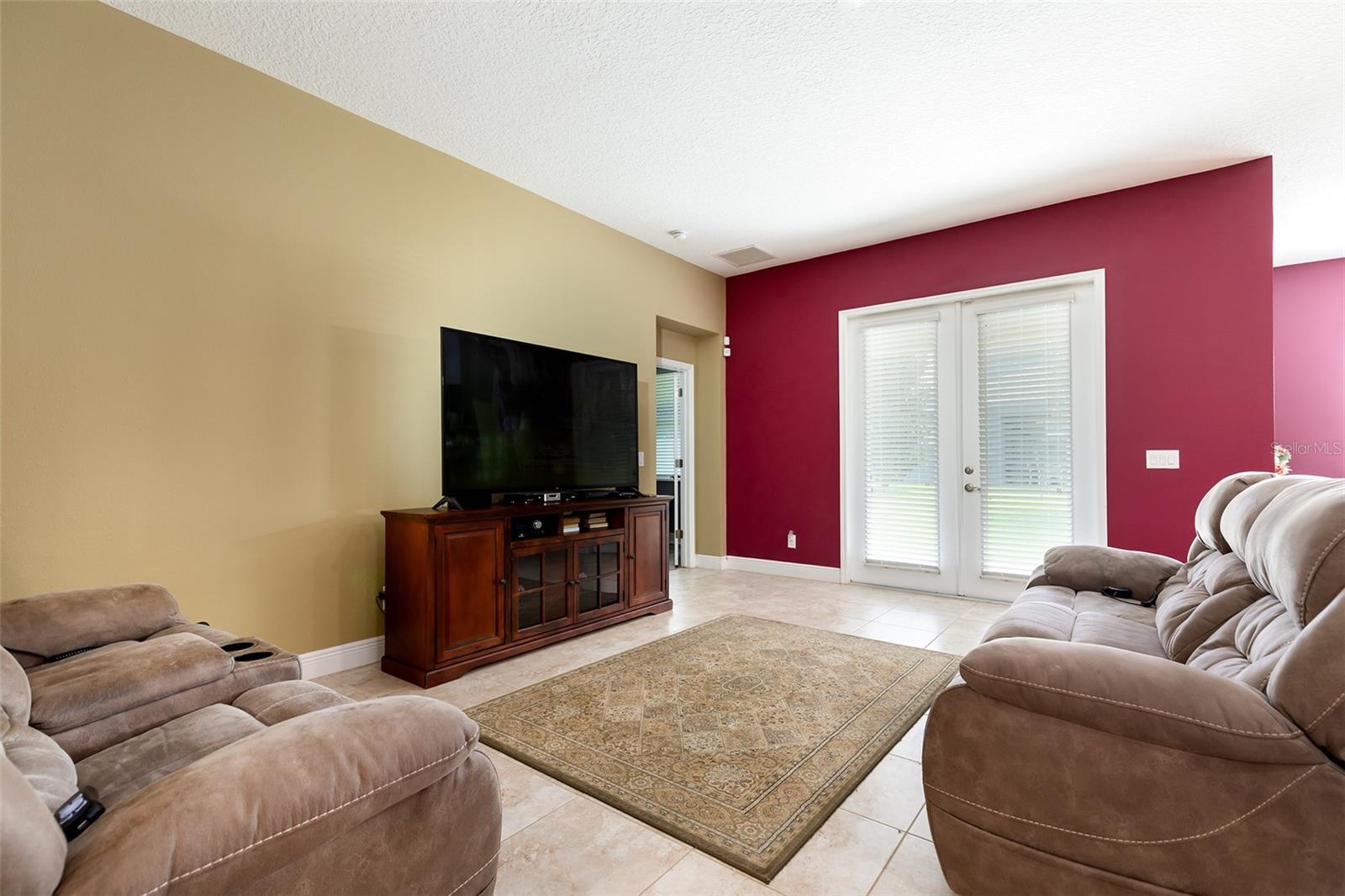 995 Karst Tree Ln Property Photo 16