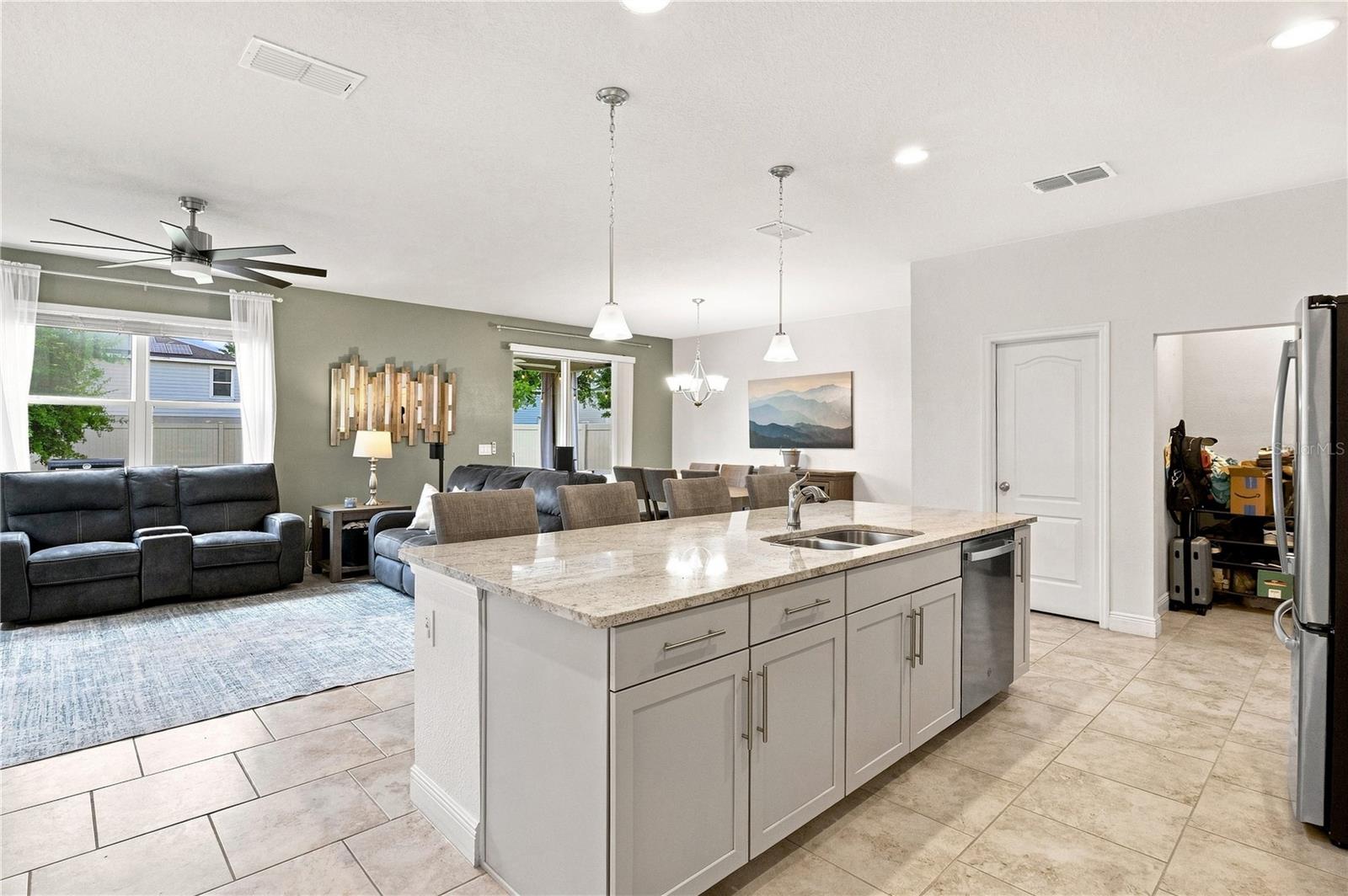 17412 Painted Leaf Way Property Photo 6