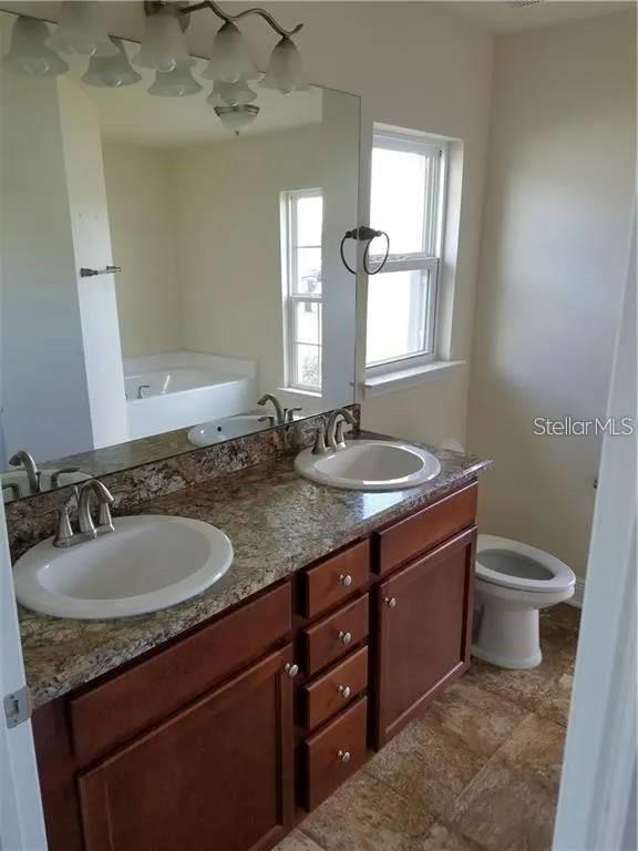 1353 N Platte Ct Property Photo 10