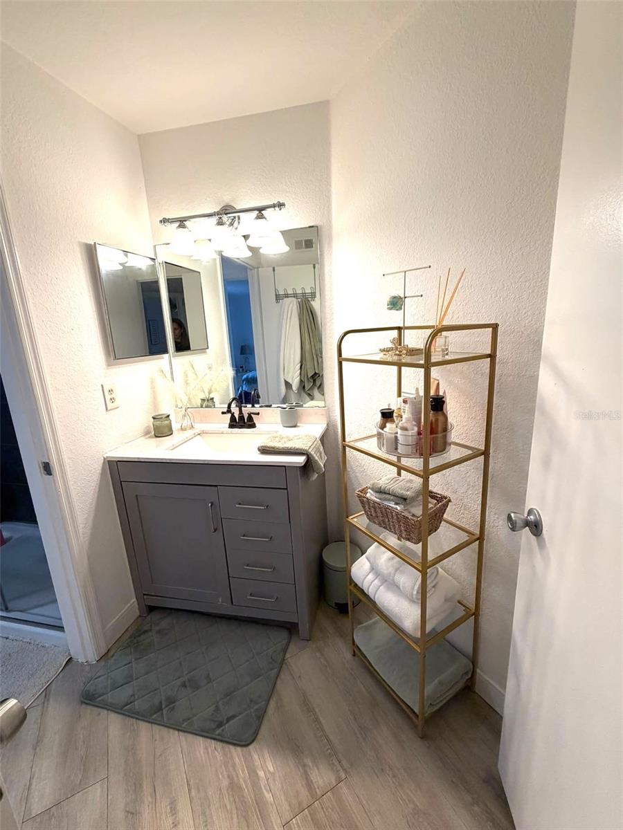 7360 Westpointe Blvd #127 Property Photo 15