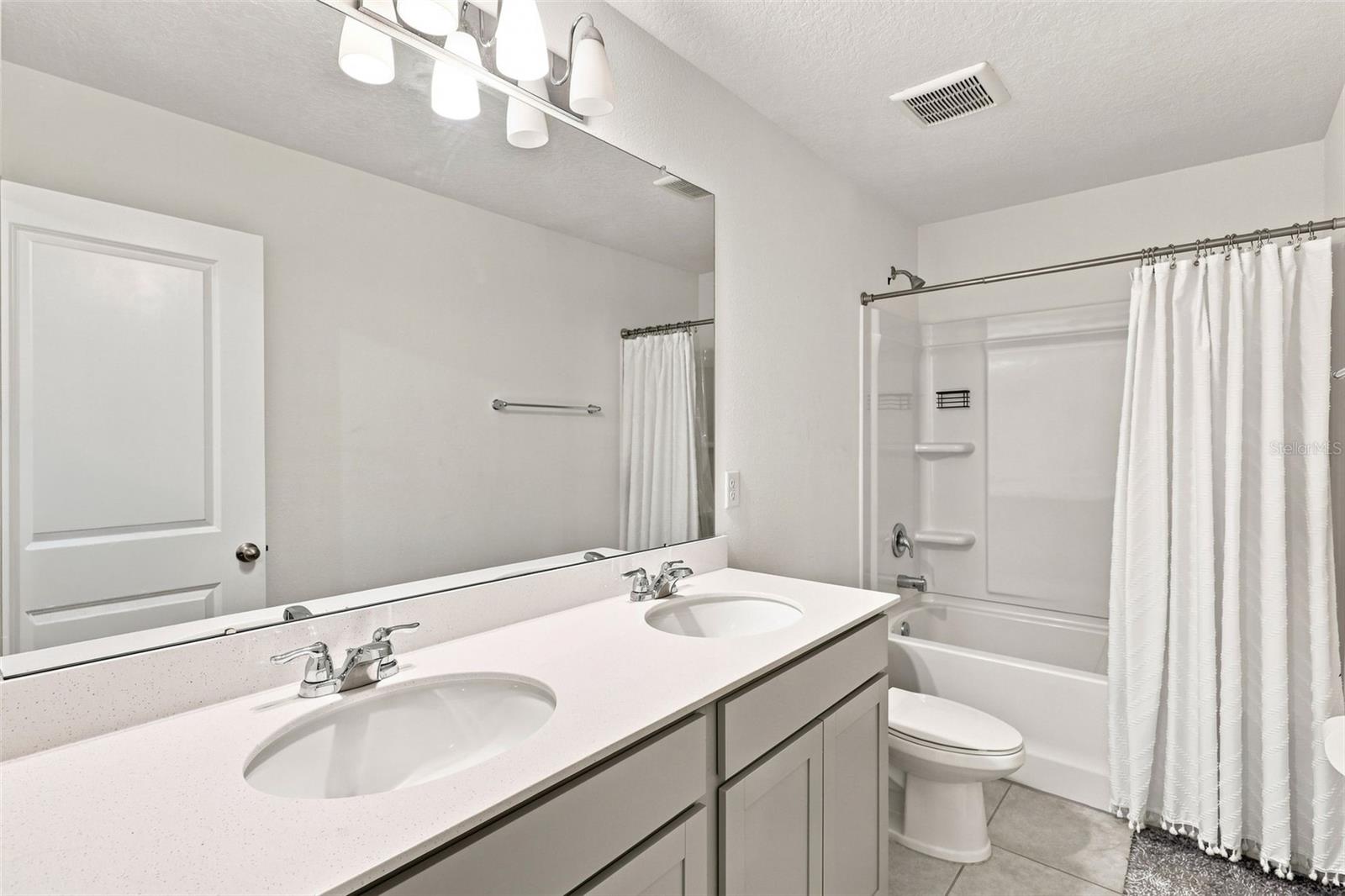 4768 Argand Dr Property Photo 35