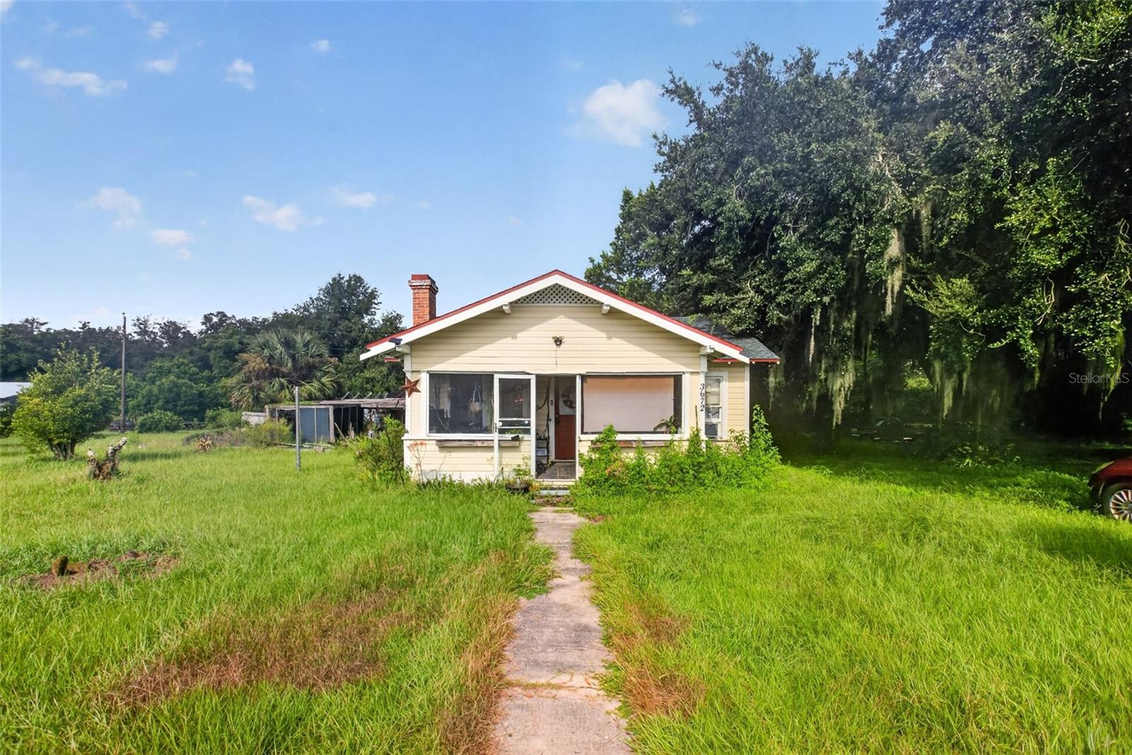 3672 Laurel Ave Property Photo 1