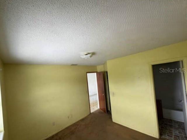 904 Se Hall St Property Photo 5