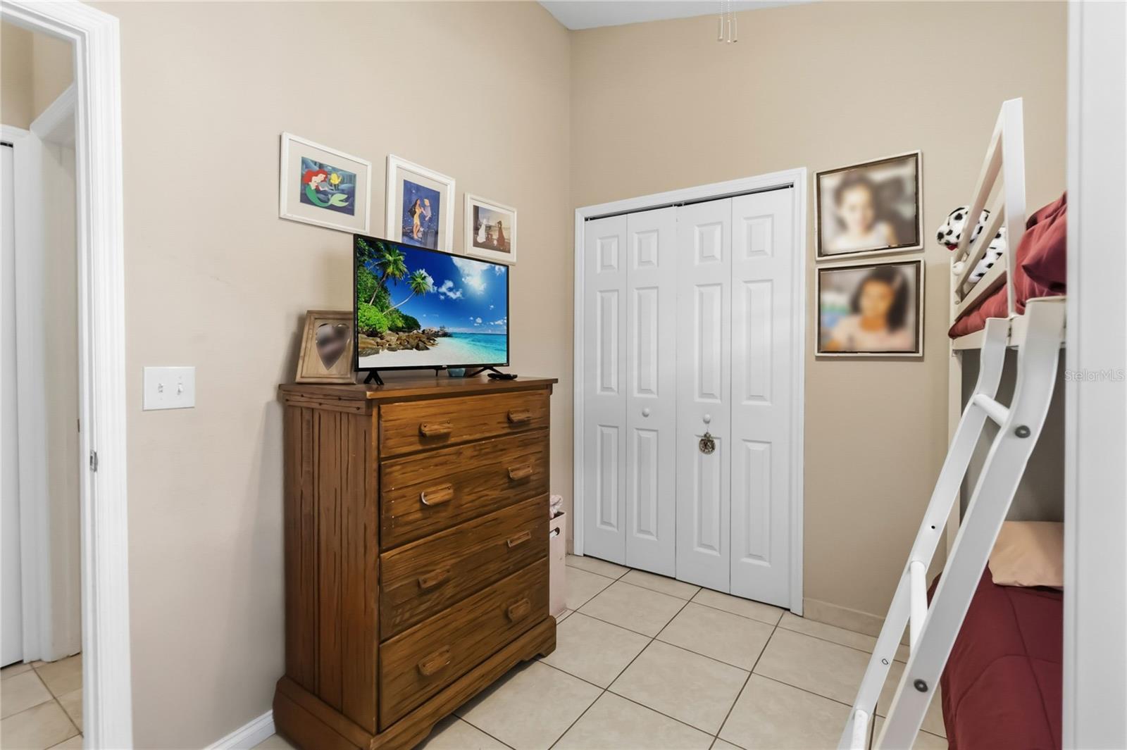 2412 Sonja Ct Property Photo 22