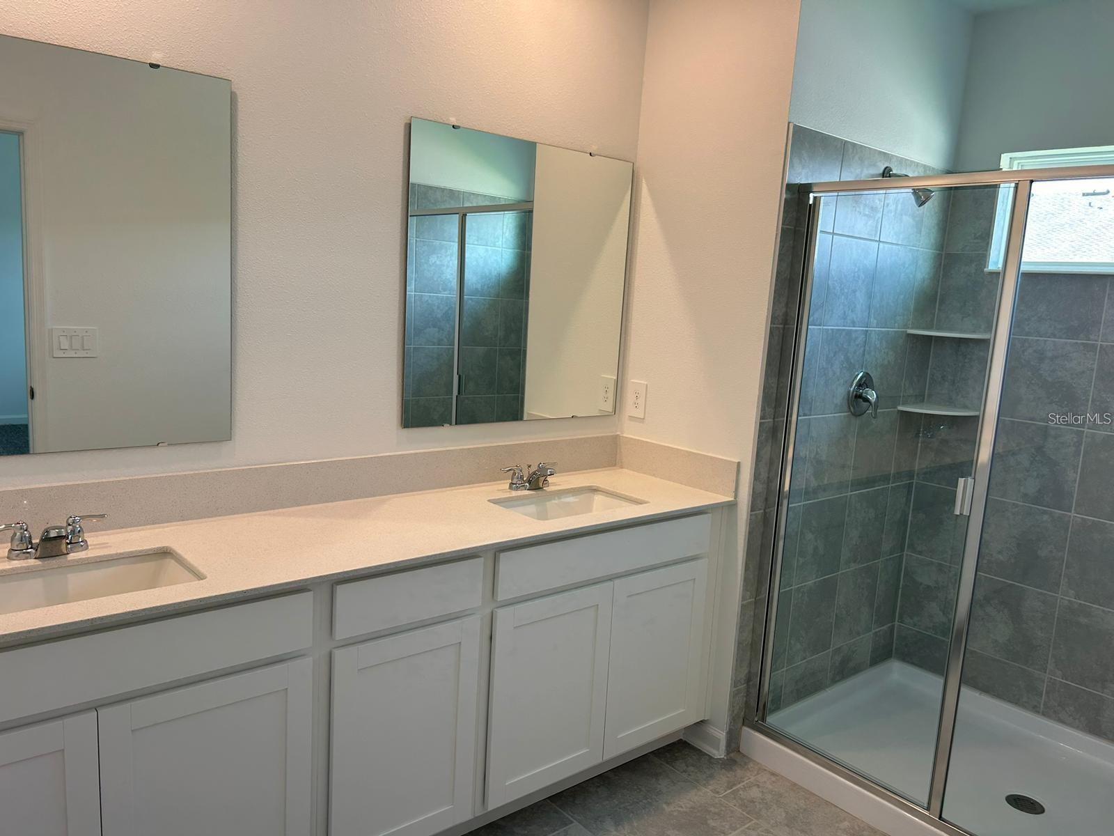 3350 Laurent Loop Property Photo 17